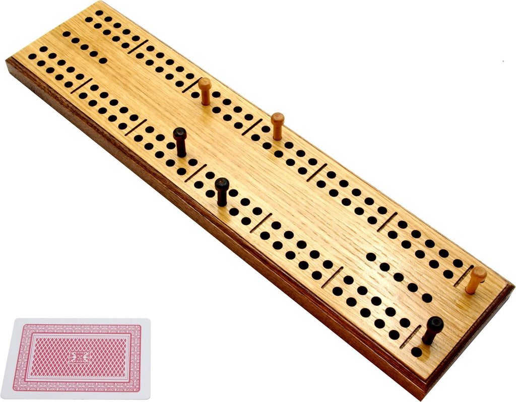 Low vision cribbage board with cribbage pegs and playing card for size