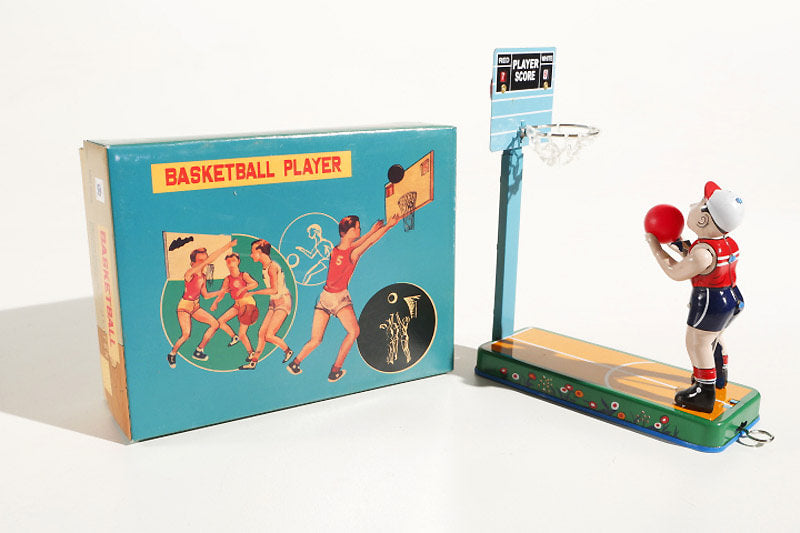 Tin Basketball Player tin toy