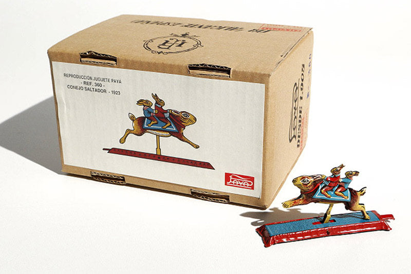 Sprinting hare tin toy  with packaging