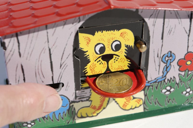 Hound Money Box Tin toy