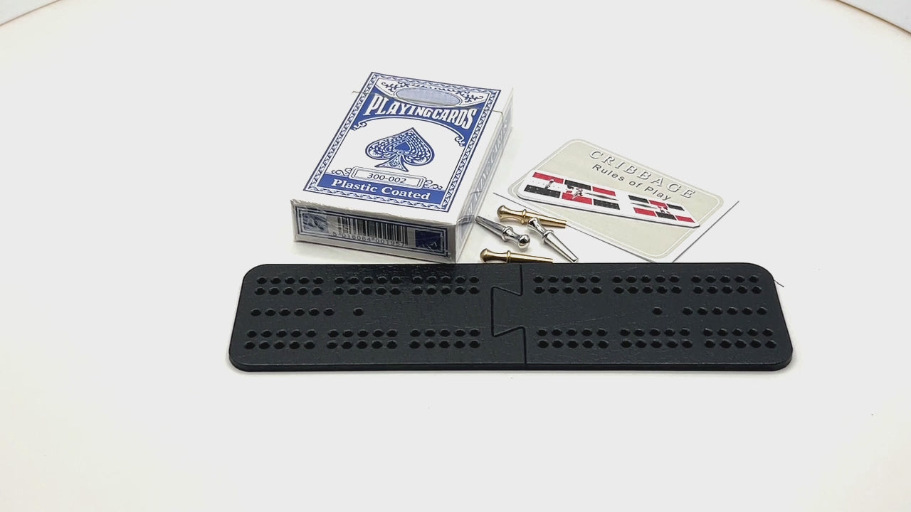 Cribbage game set in a tin