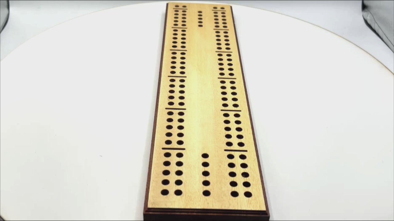British made low vision Cribbage Board