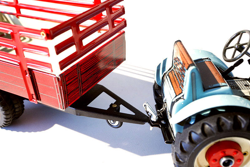 Close up of Fenced Tip Trailer tin toy