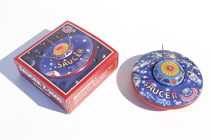 UFO space tin toy with saucer z-2000 and packaging