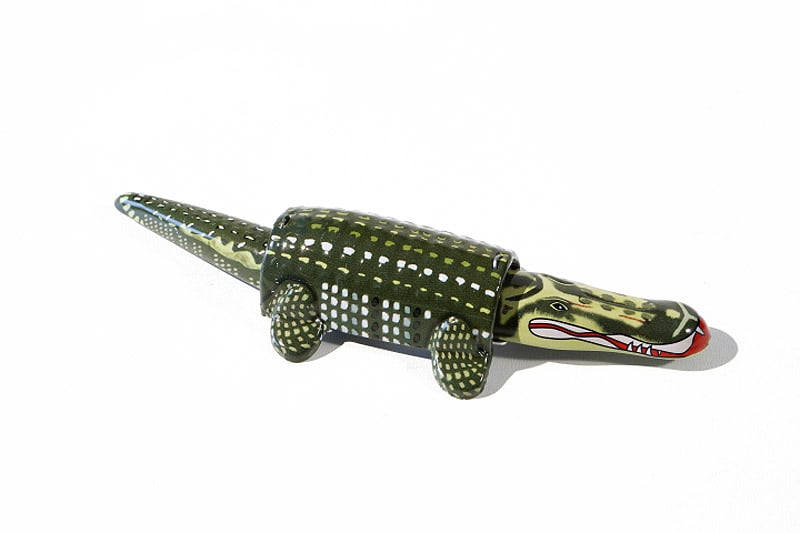 Wobbly Croc Tin Toy
